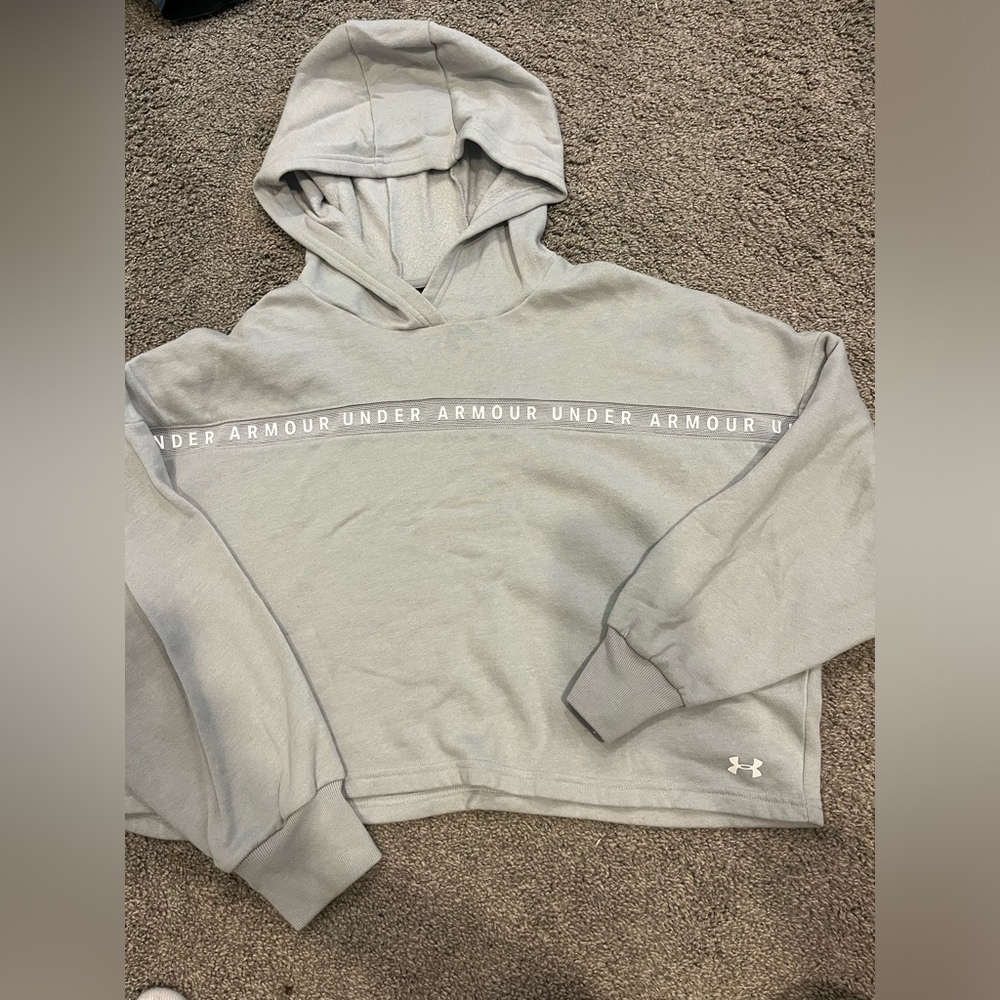 Cropped under armor hoodie